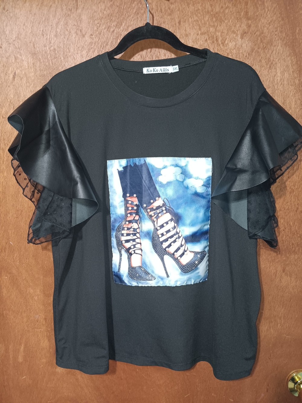Ko Ko Ailis Black Ruffle Sleeve Graphic Tee